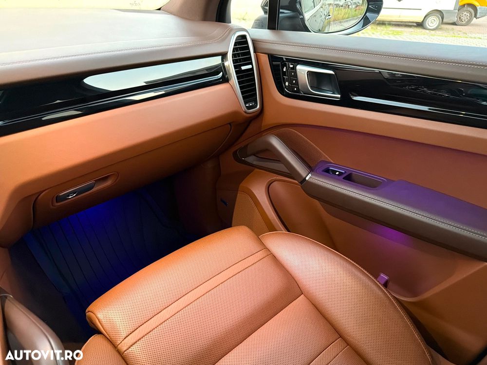Porsche Cayenne S Tiptronic S - 31