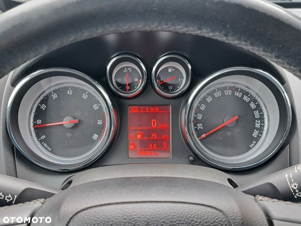 Opel Astra IV GTC 1.6 T Enjoy - 10