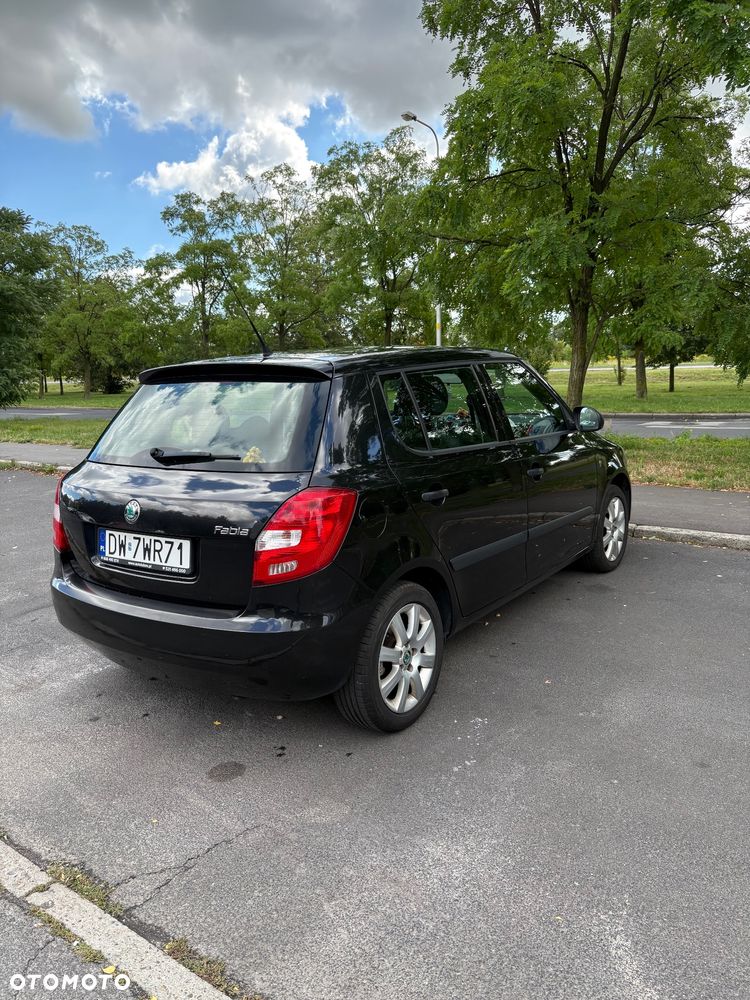 Skoda Fabia 1.2 TSI Active - 4