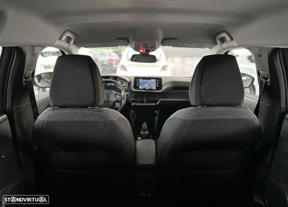 Peugeot e-2008 Active Pack - 23