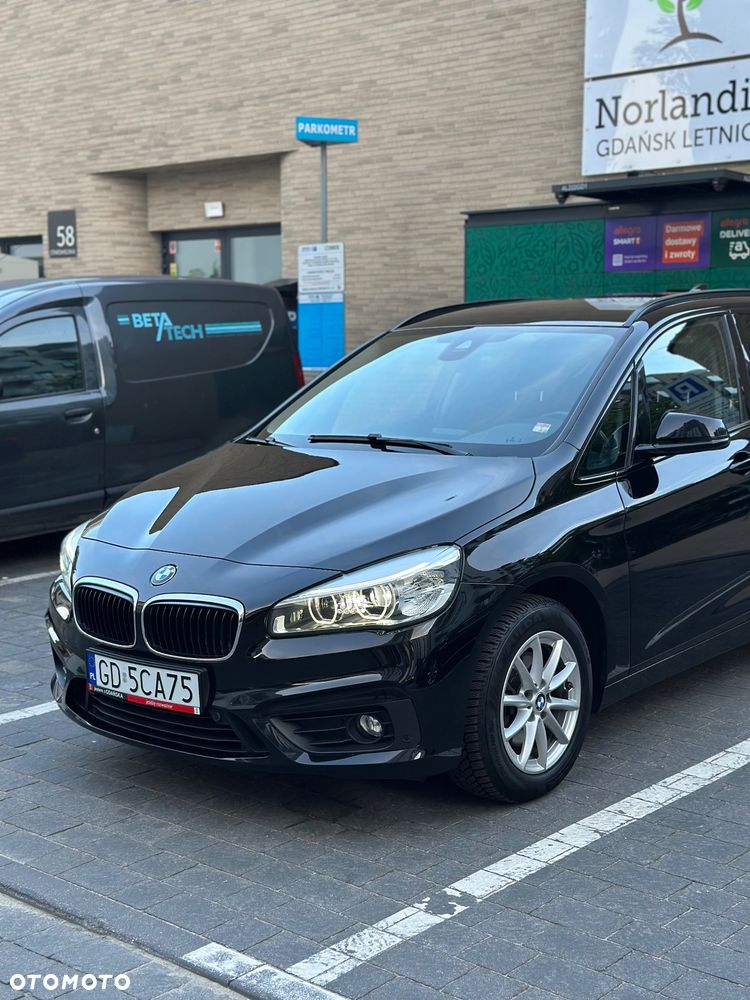 BMW Seria 2 218d Advantage - 39