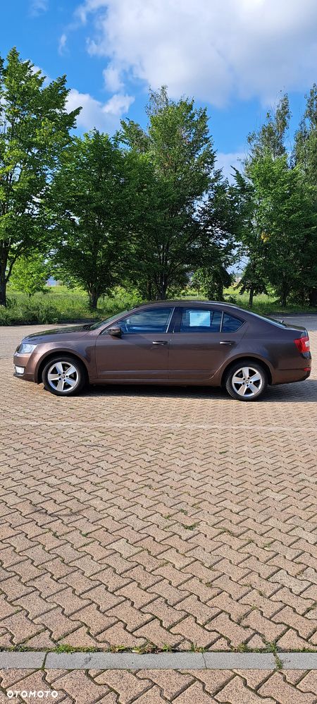 Skoda Octavia 1.4 TSI Ambition - 4