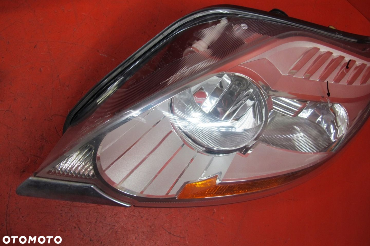 FORD KUGA MK1 LAMPA PRZÓD LEWA REFLEKTOR EUROPA - 2