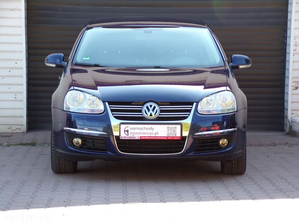 Volkswagen Jetta - 5