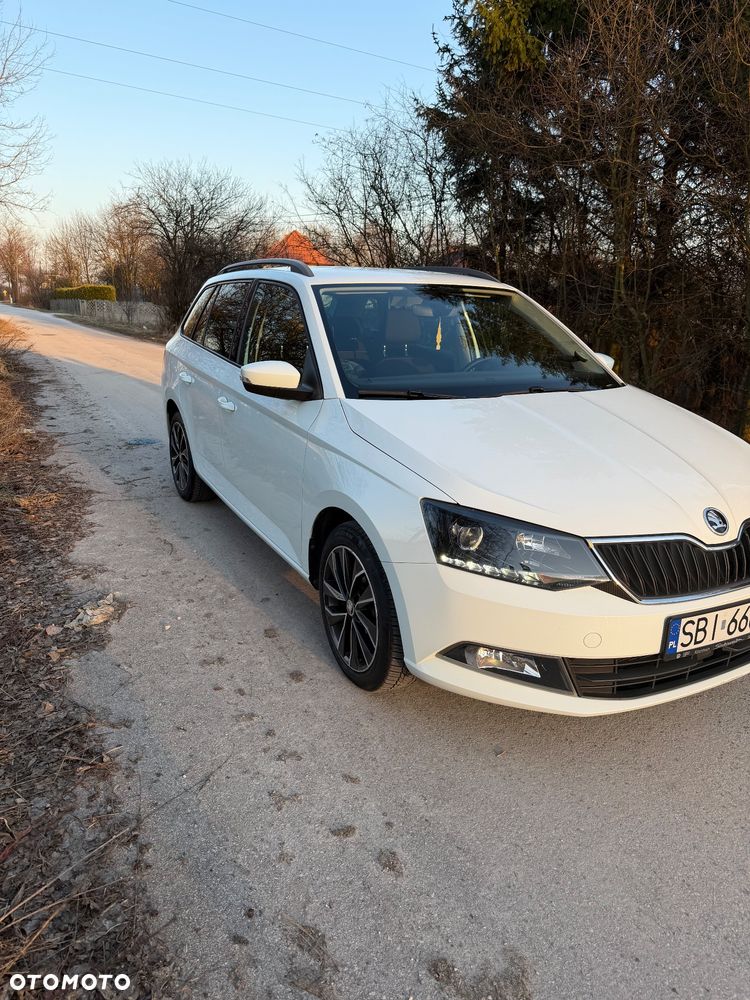 Skoda Fabia 1.2 TSI Style - 4