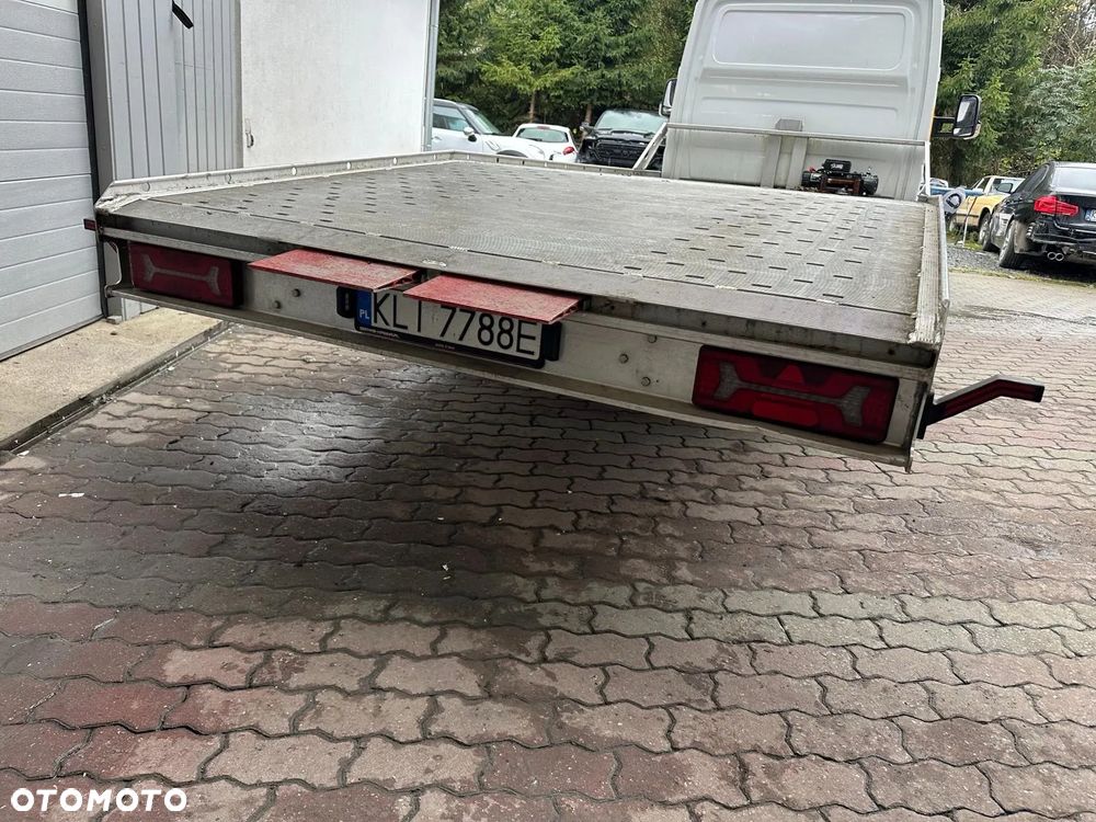 Mercedes-Benz Sprinter - 6