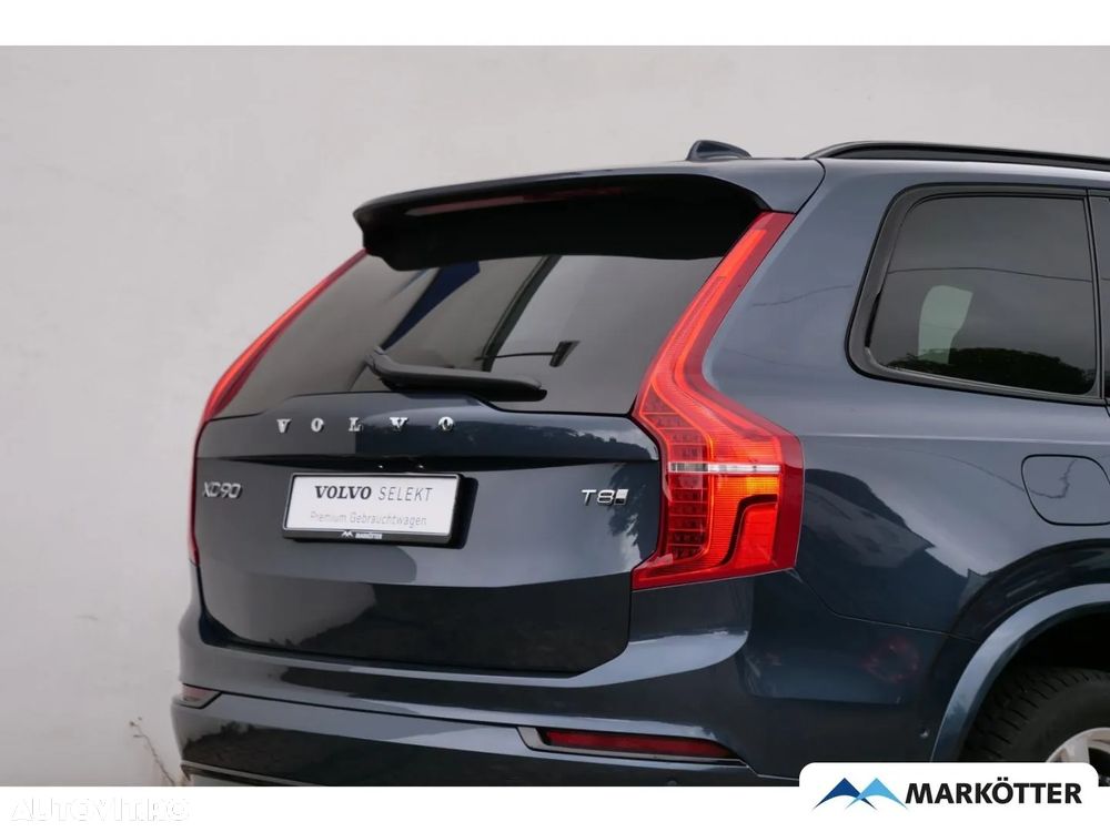 Volvo XC 90 T8 AWD Plug-in Hybrid Ultra Dark - 4