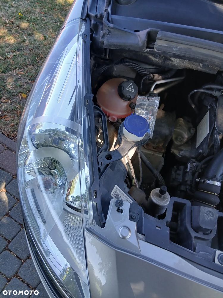 Peugeot 5008 1.6 HDi Active - 14