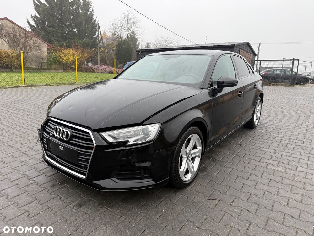 Audi A3 Limousine - 1