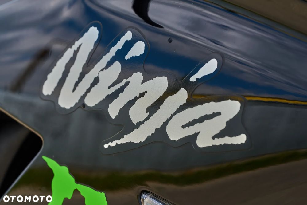 Kawasaki ZX - 37