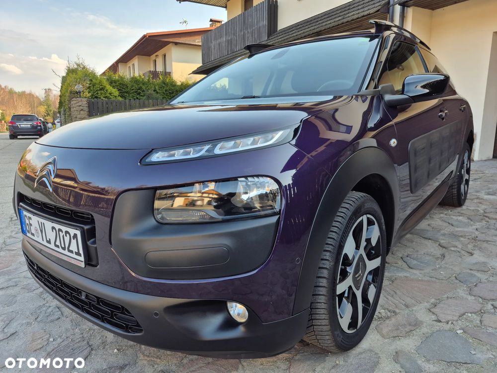 Citroën C4 Cactus 1.2 PureTech Shine Edition S&S - 11