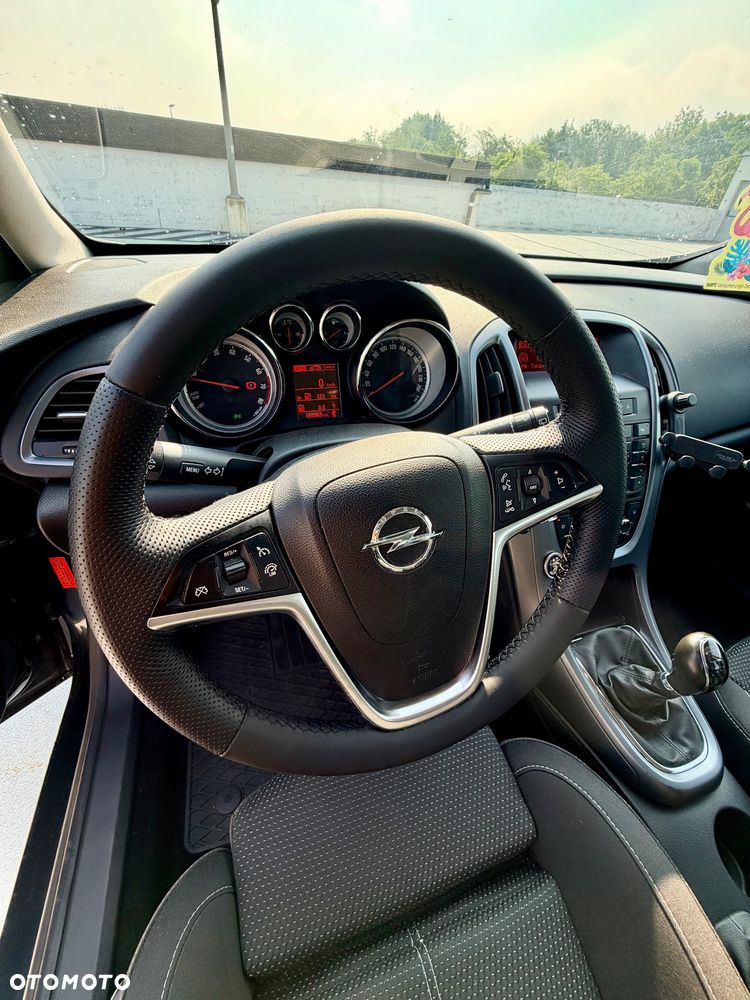 Opel Astra - 12