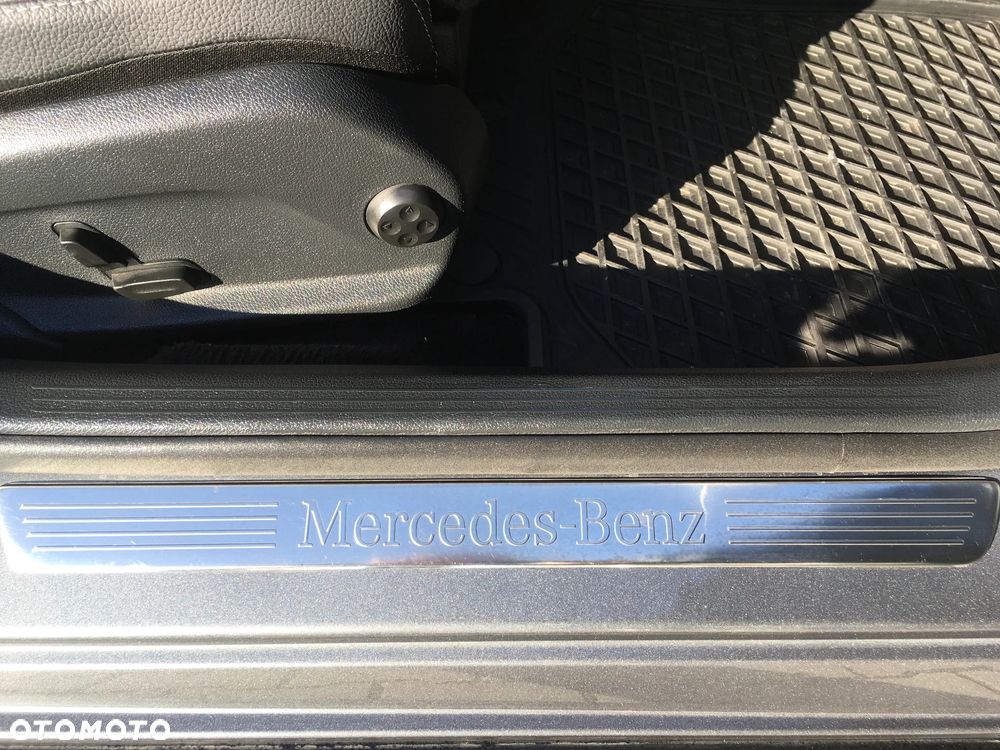 Mercedes-Benz Klasa C - 25