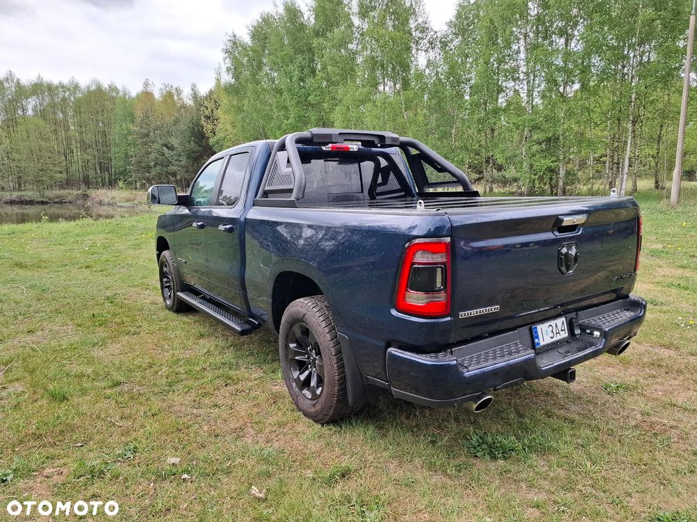 RAM 1500 5.7 Crew Cab Bighorn - 2