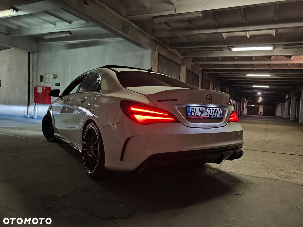 Mercedes-Benz CLA - 10