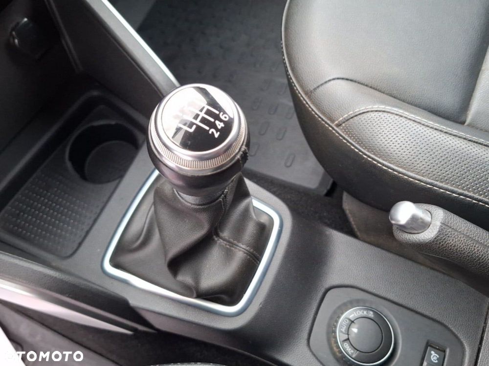 Dacia Duster 1.3 TCe FAP Comfort 4WD - 14
