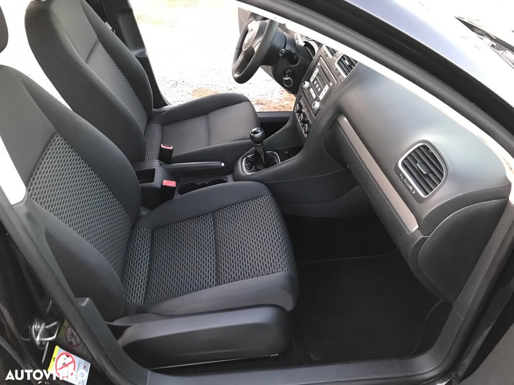 Volkswagen Golf 1.6 TDI BlueMotion Technology DPF Comfortline - 14