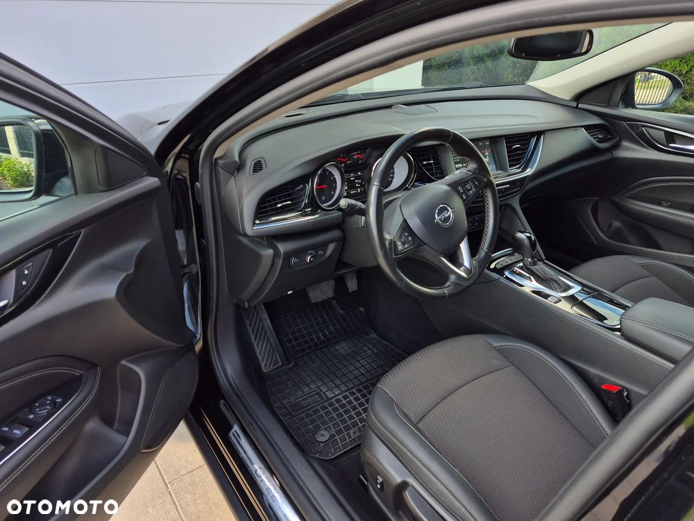 Opel Insignia 2.0 T 4x4 Elite S&S - 9