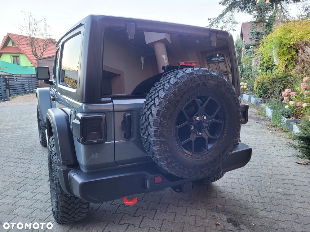 Jeep Wrangler - 9