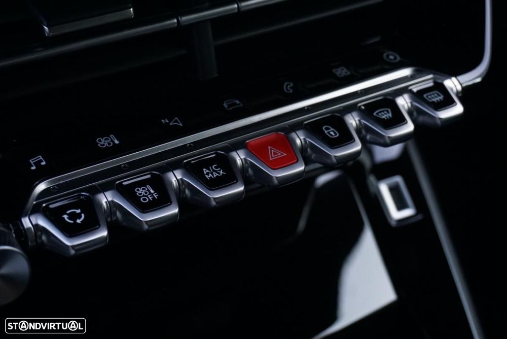 Peugeot e-2008 50 kWh Allure Pack - 23