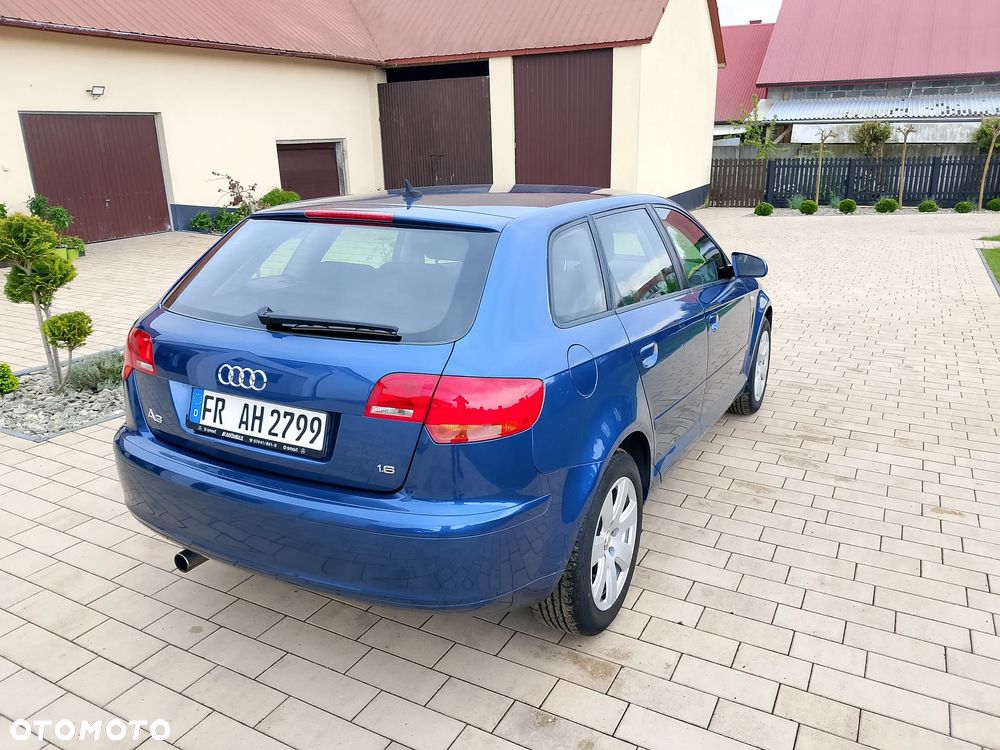 Audi A3 Sportback 1.6 Attraction - 6