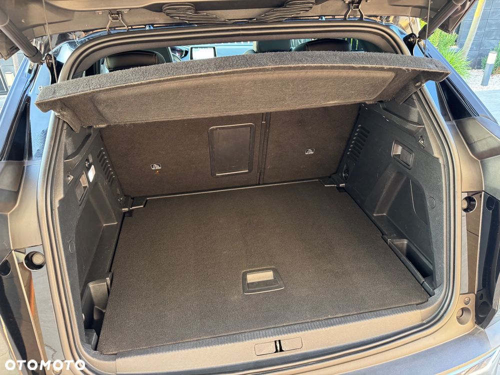 Peugeot 3008 1.5 BlueHDi GT S&S - 16