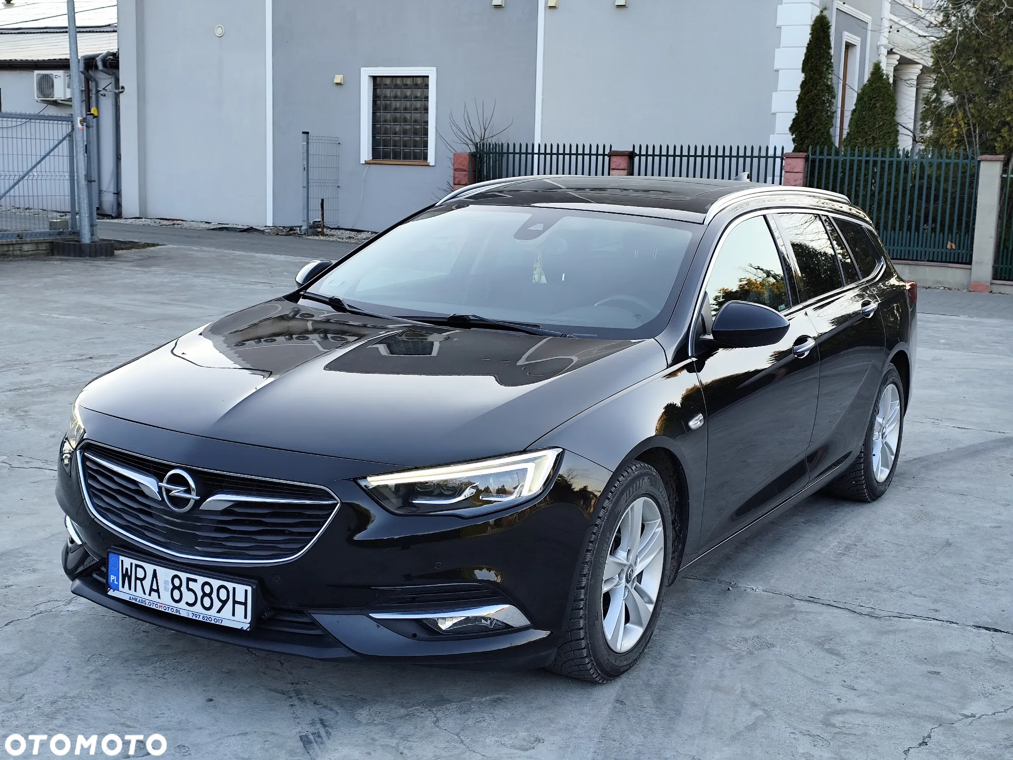 Opel Insignia 2.0 CDTI automatik Business Innovation - 32