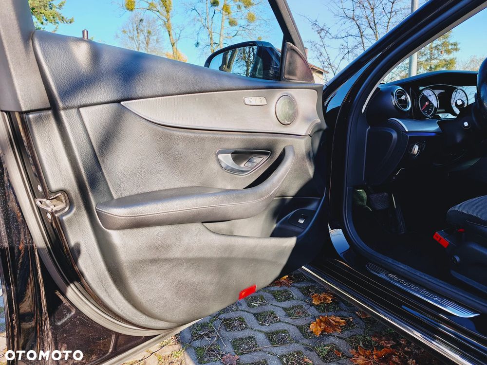 Mercedes-Benz Klasa E 220 d 9G-TRONIC - 7