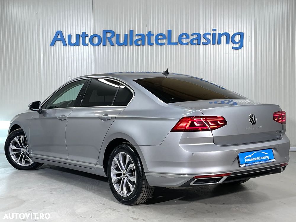 Volkswagen Passat 2.0 TDI DSG 4Mot Highline - 5