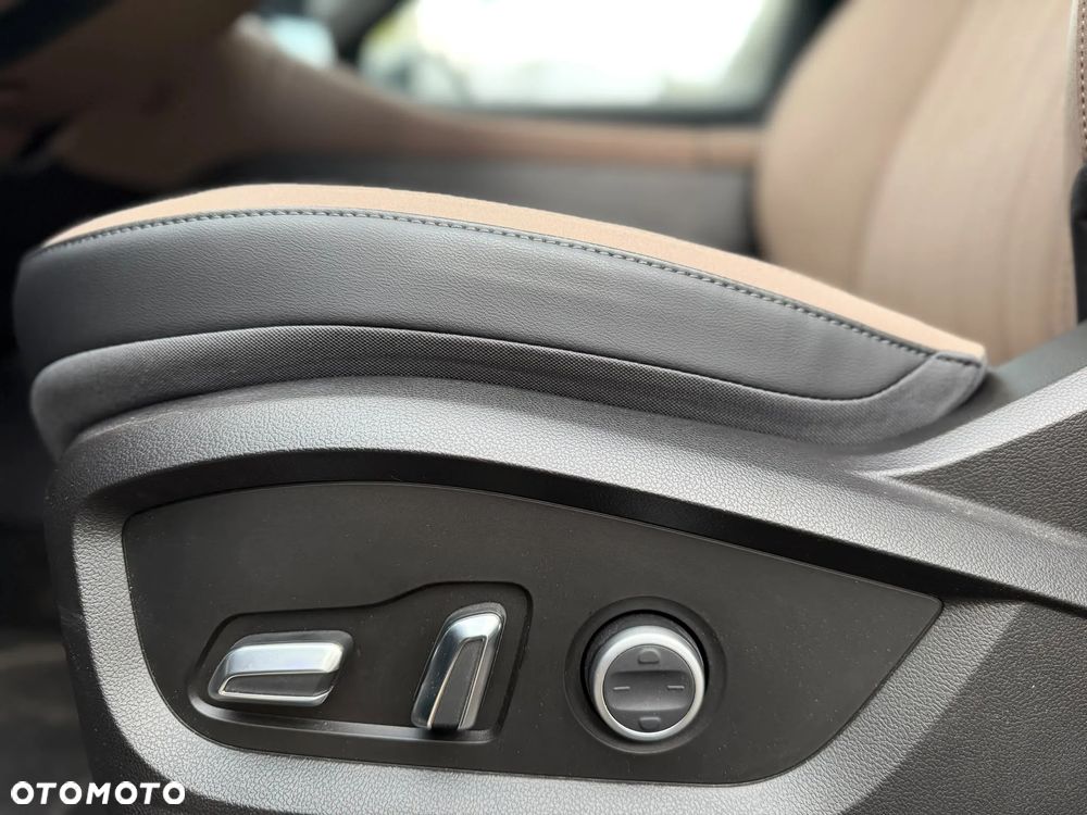 Chery Tiggo 8 1.5 T-GDI Super Hybrid Prestige DCT - 22