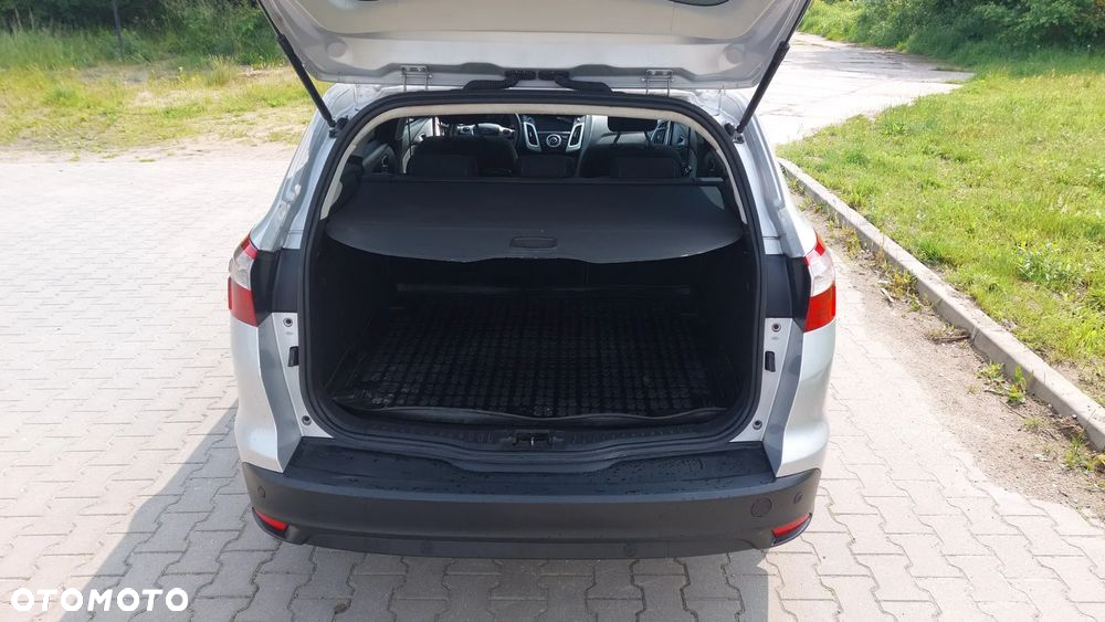 Ford Focus Turnier 1.6 TDCi DPF Titanium - 34