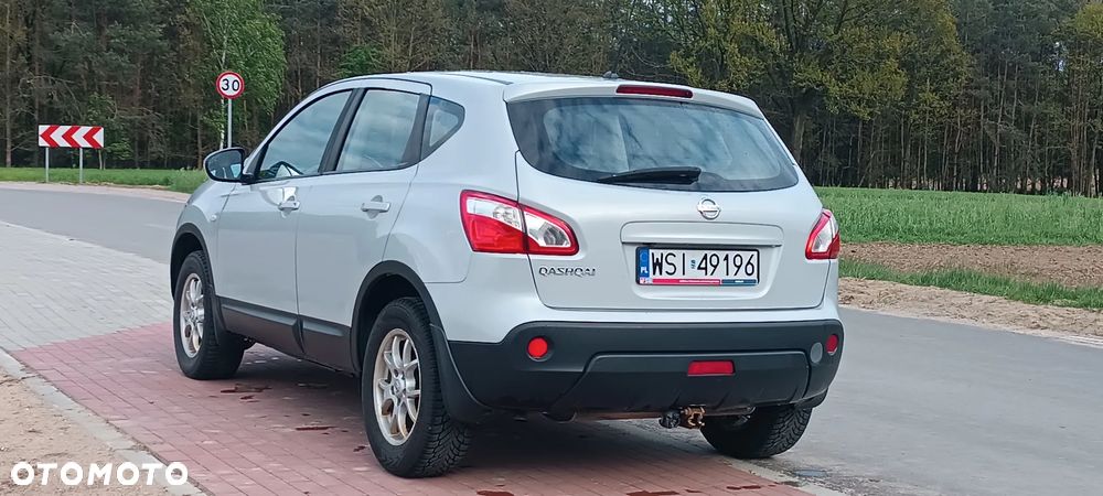 Nissan Qashqai 1.6 visia - 8