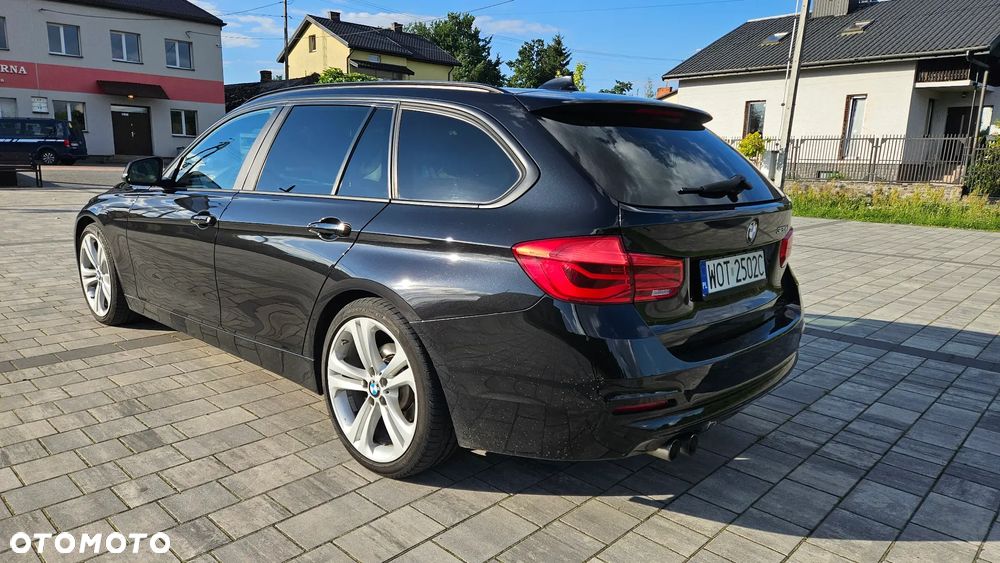 BMW Seria 3 320d Touring Edition M Sport Shadow - 5