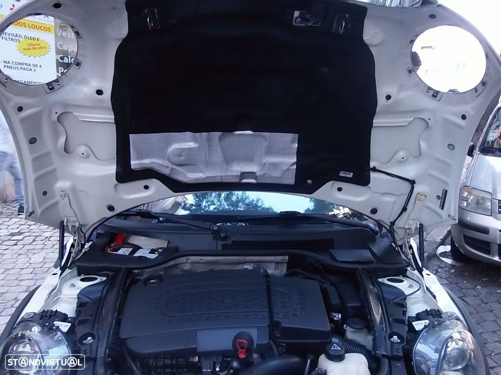 MINI 3 Portas Cooper D - 24