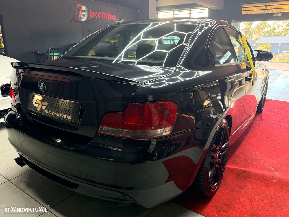 BMW 120 d Limited Edition Lifestyle c/ M Sport Pack - 4