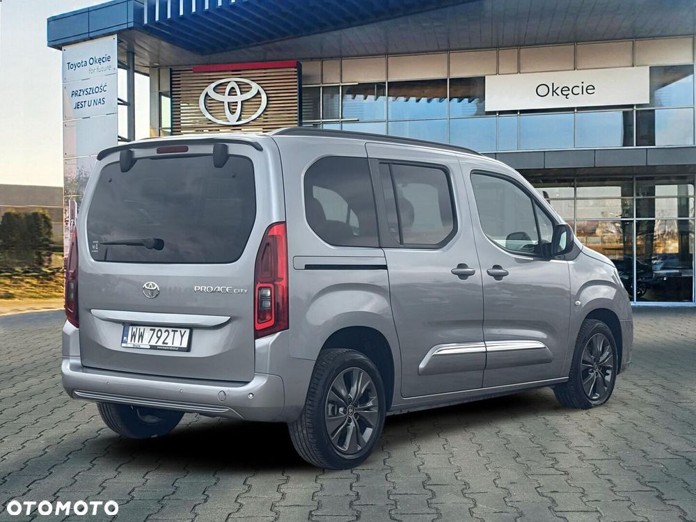Toyota Proace City Verso 1.5 D-4D Family - 6