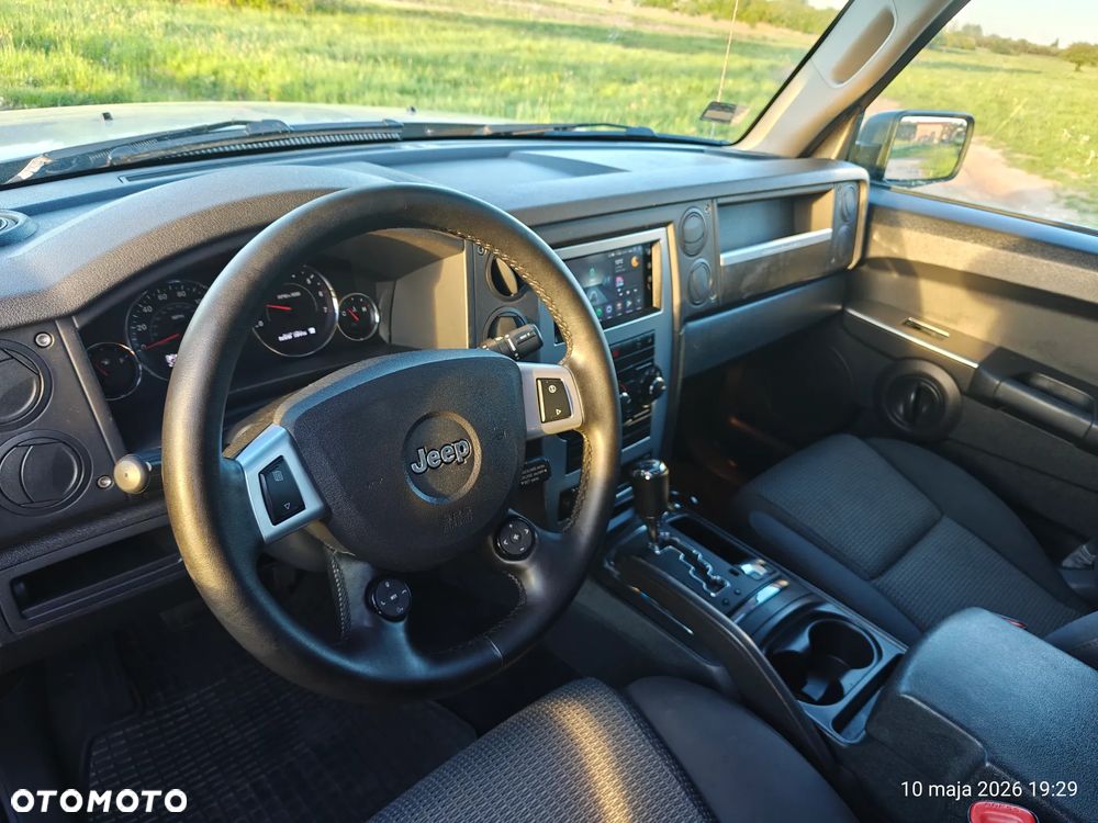 Jeep Commander - 9