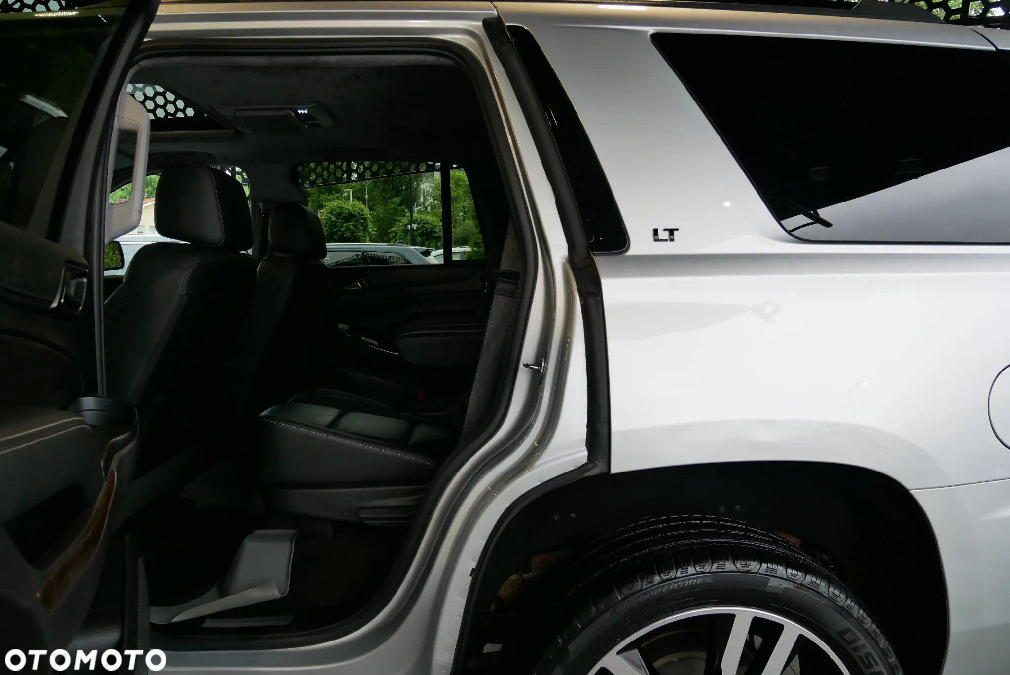 Chevrolet Tahoe - 10