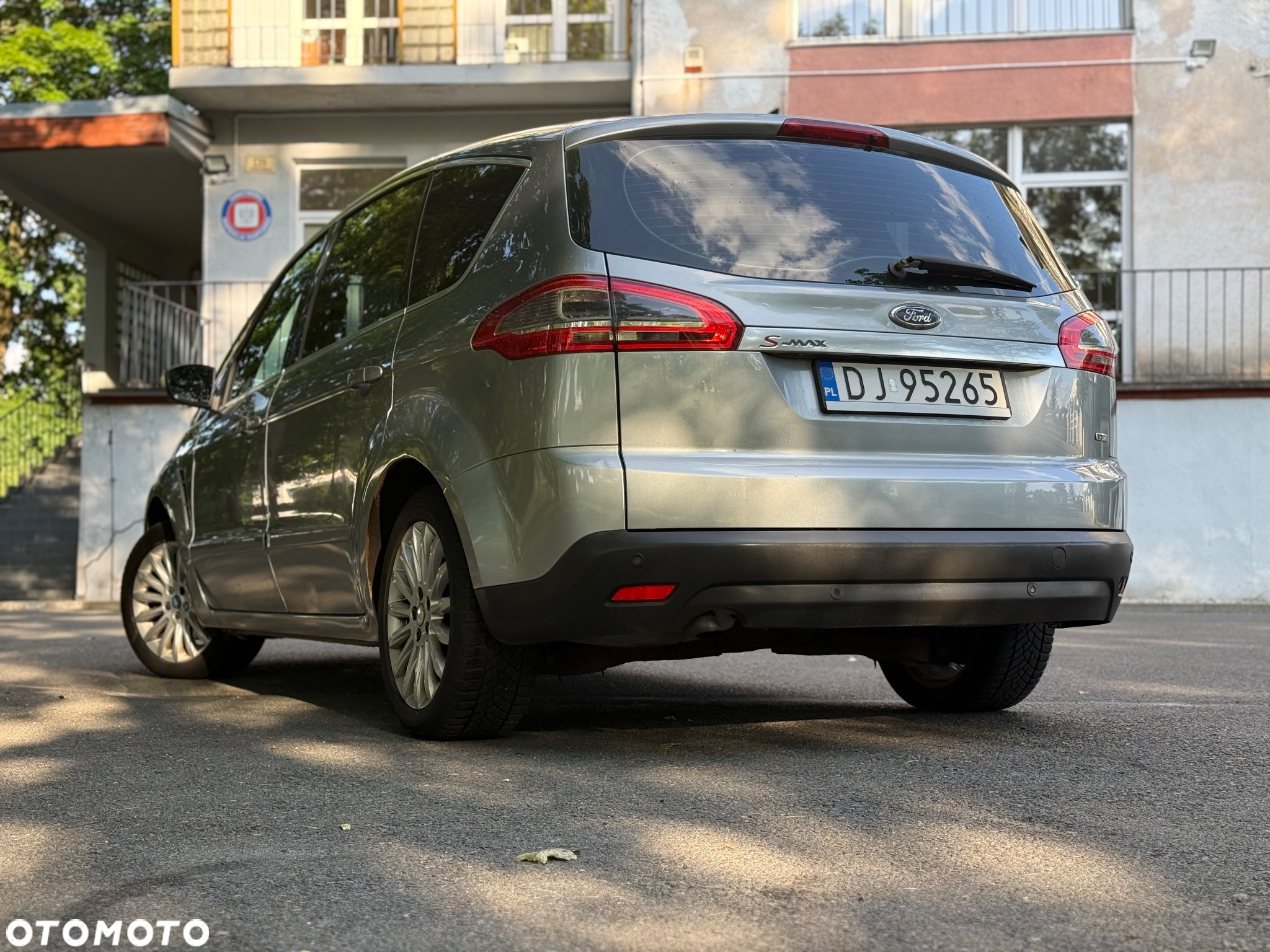 Ford S-Max - 9