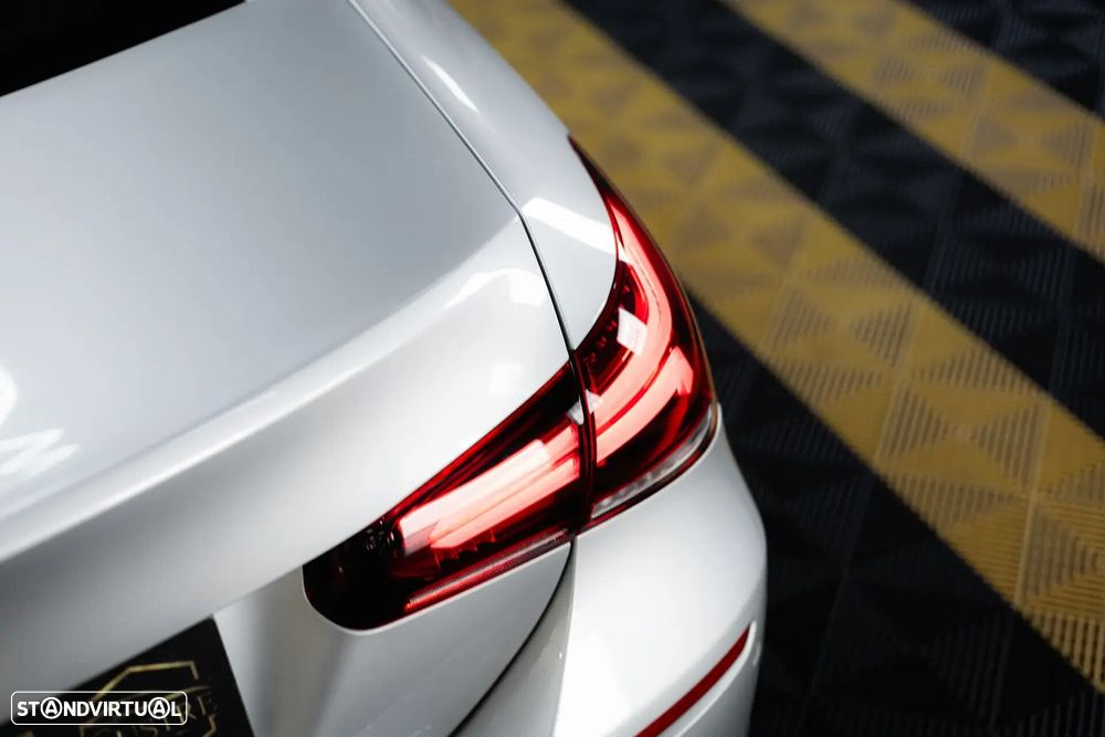 Mercedes-Benz A 180 Limousine - 9