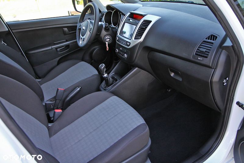 Kia Venga 1.4 Business Line - 8