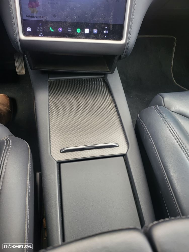 Tesla Model X 100D - 14