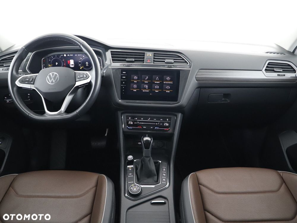 Volkswagen Tiguan Allspace - 8