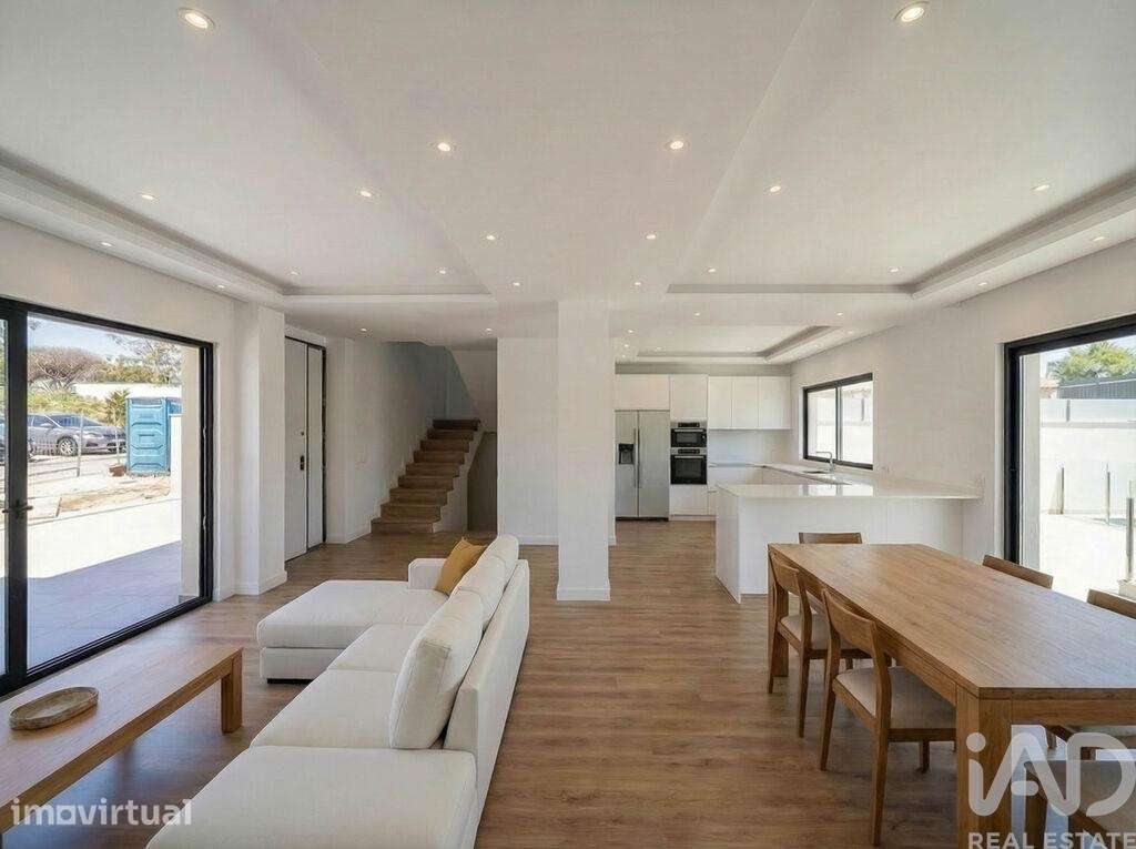 Casa / Villa T3 em Montenegro de 320,00 m2 - Grande imagem: 5/22