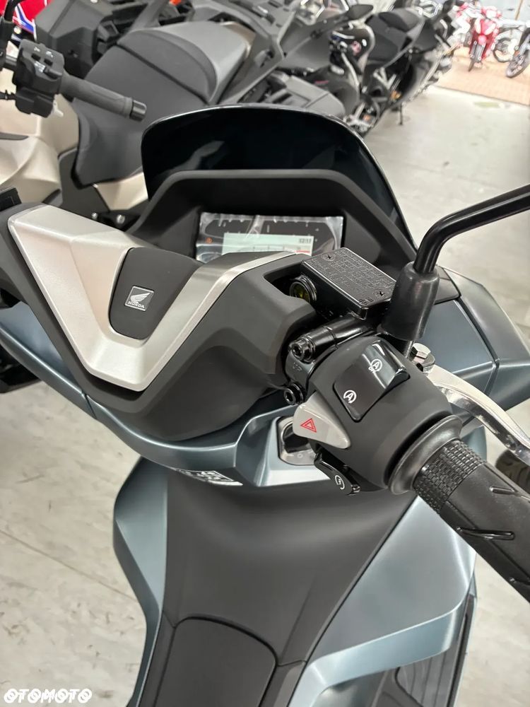 Honda PCX - 4