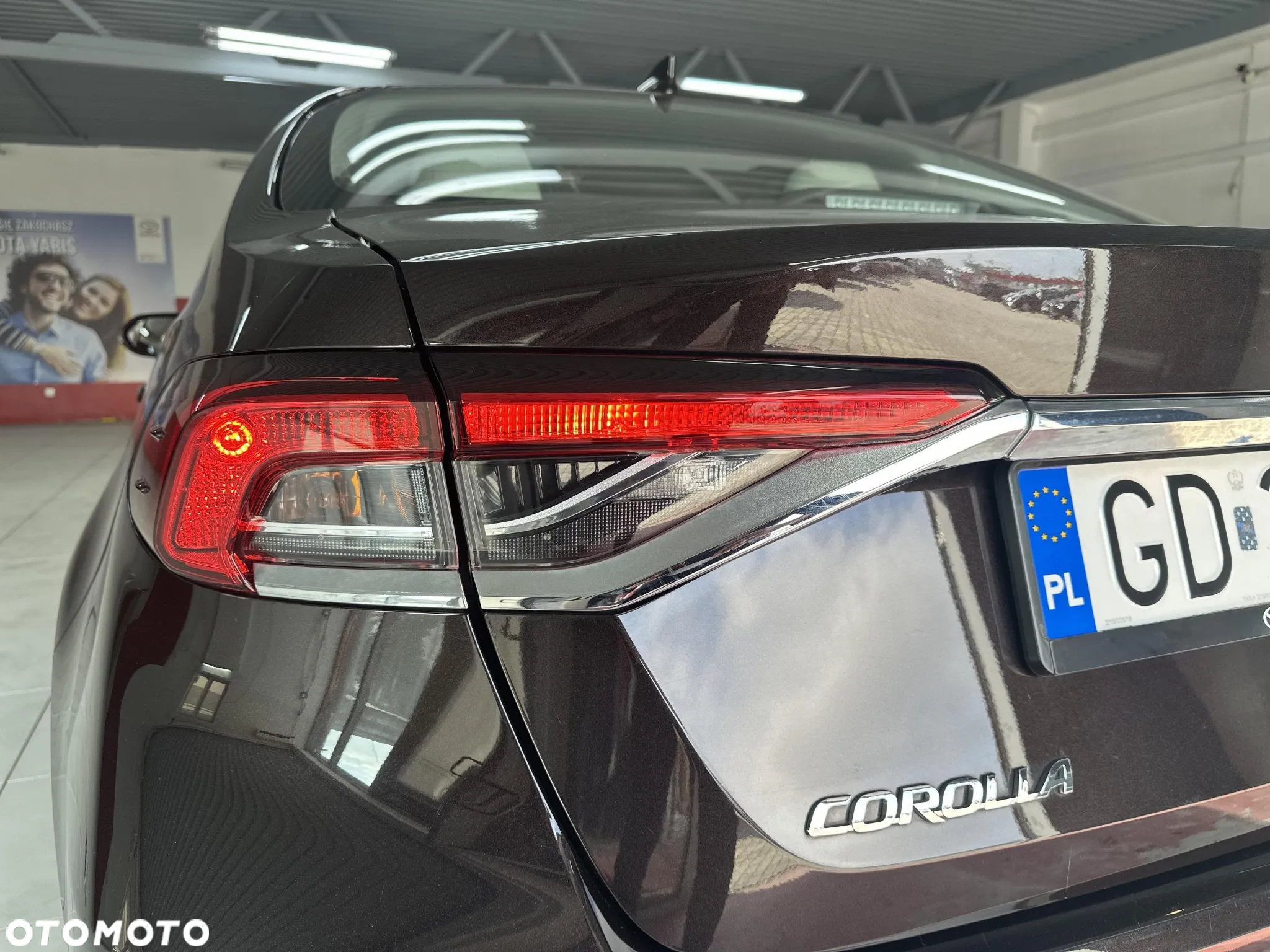 Toyota Corolla 1.8 Hybrid Comfort - 11