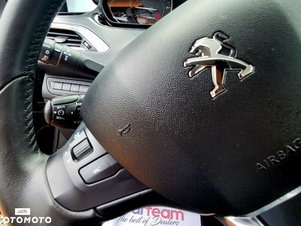 Peugeot 2008 - 22