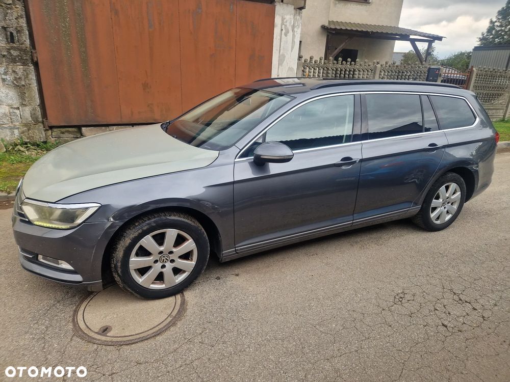 Volkswagen Passat Variant 2.0 TDI DSG (BlueMotion Technology) Comfortline - 1