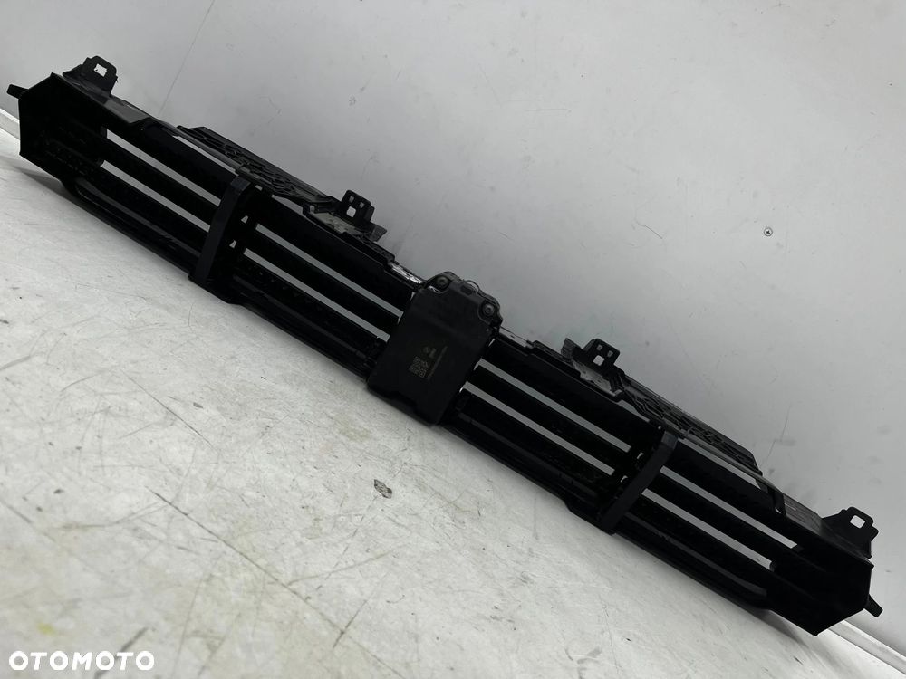 Osłona chłodnicy BMW iX3 G08 Lift LCI 21-25r. DOLNA żaluzja roleta kierownica wlot powietrza zderzak - 14