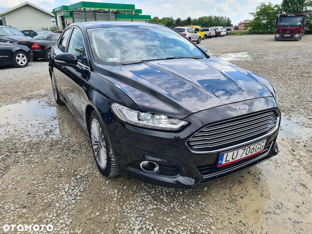 Ford Fusion - 12